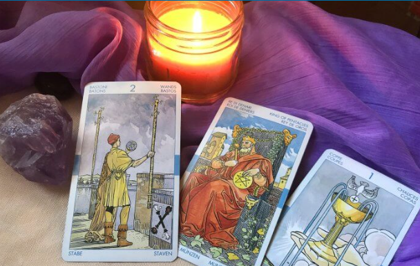 Válassz egy Tarot kártyát - Kiderül valóra válik-e a kívánságod