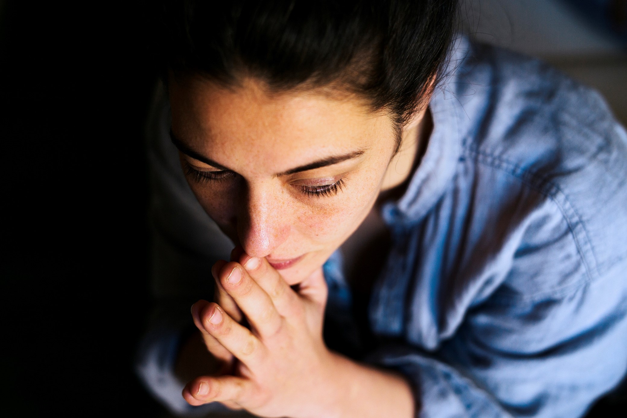 Ez a 3 csillagjegy retteg a magánytól - Nem bírnak egyedül lenni