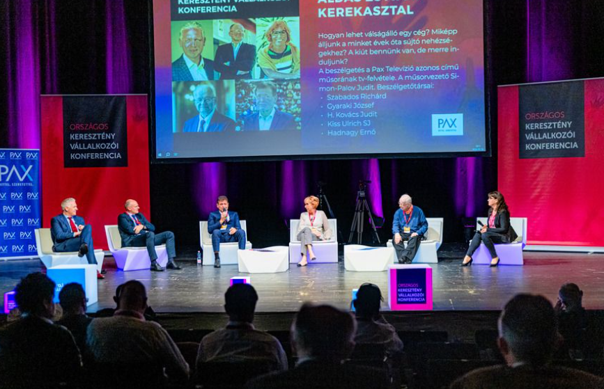 Rakonczay Gábor: A viharban nincs ateista tengerész