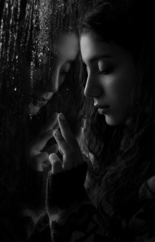 Könnyekből bátorság: amikor a fájdalom erővé válik