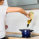 Használt sütőolaj: csatornadugulás helyett bioüzemanyag