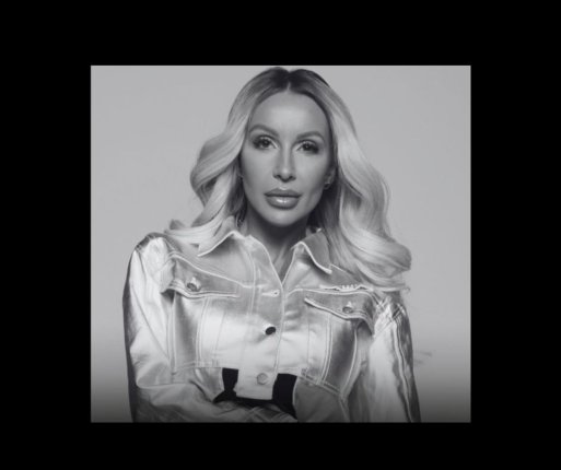 Meghalt Jákli Mónika – A 31 éves influenszer tragédiája, amely megrázta az egész országot